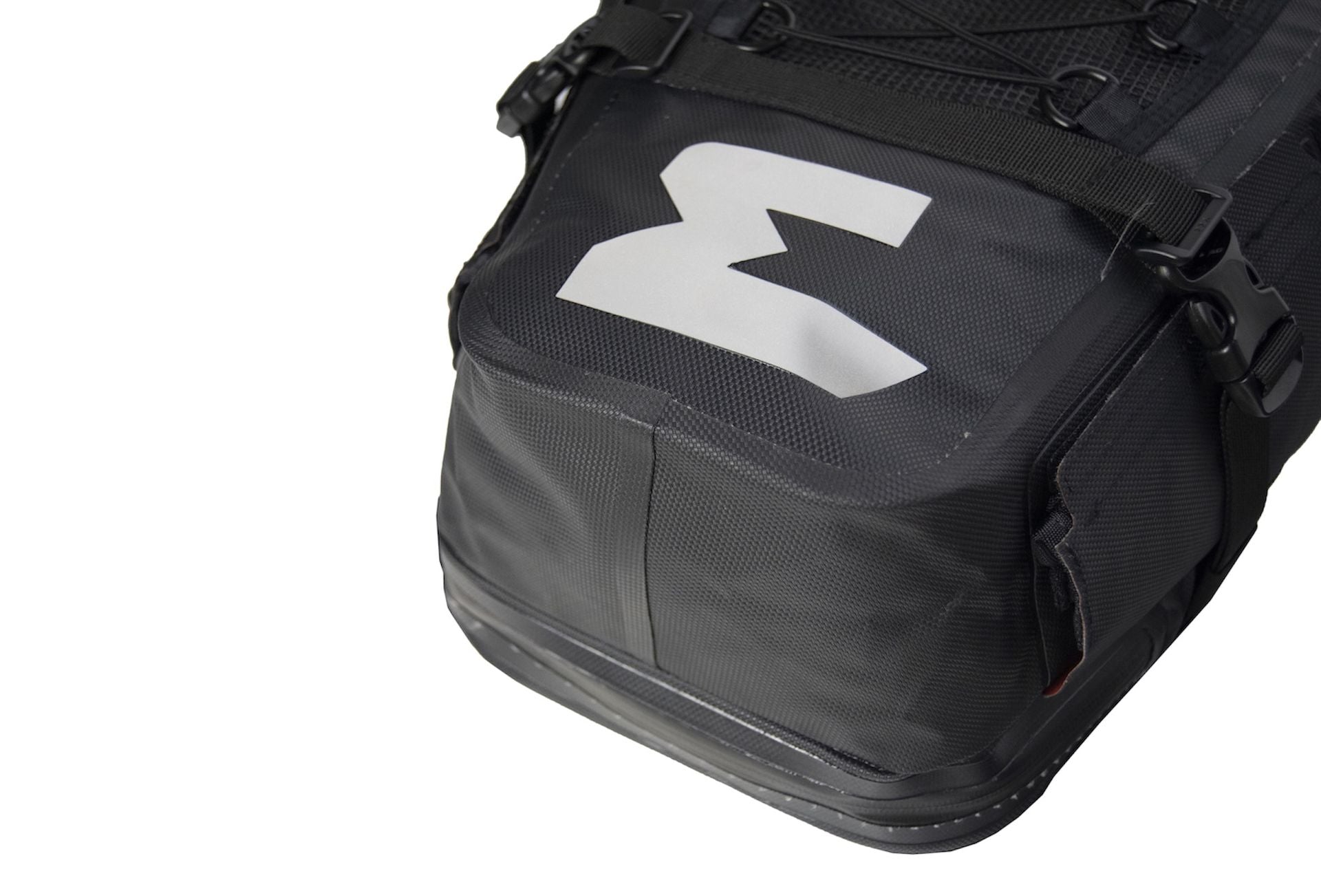enduristan-hurricane-25-rucksack-wasserdicht-25-liter image 3